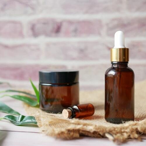 sustainable essential oil packaging