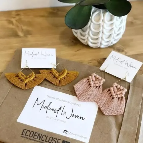 Recycled padded mailer for earrings