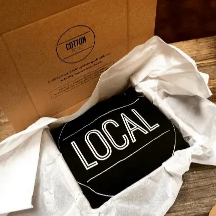 Custom packaging for apparel